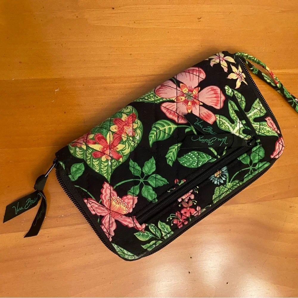 ❌Vera Bradley ❌ SOLD Botanica Zip Around Wallet Wristlet  Retired - Picture 12 of 12